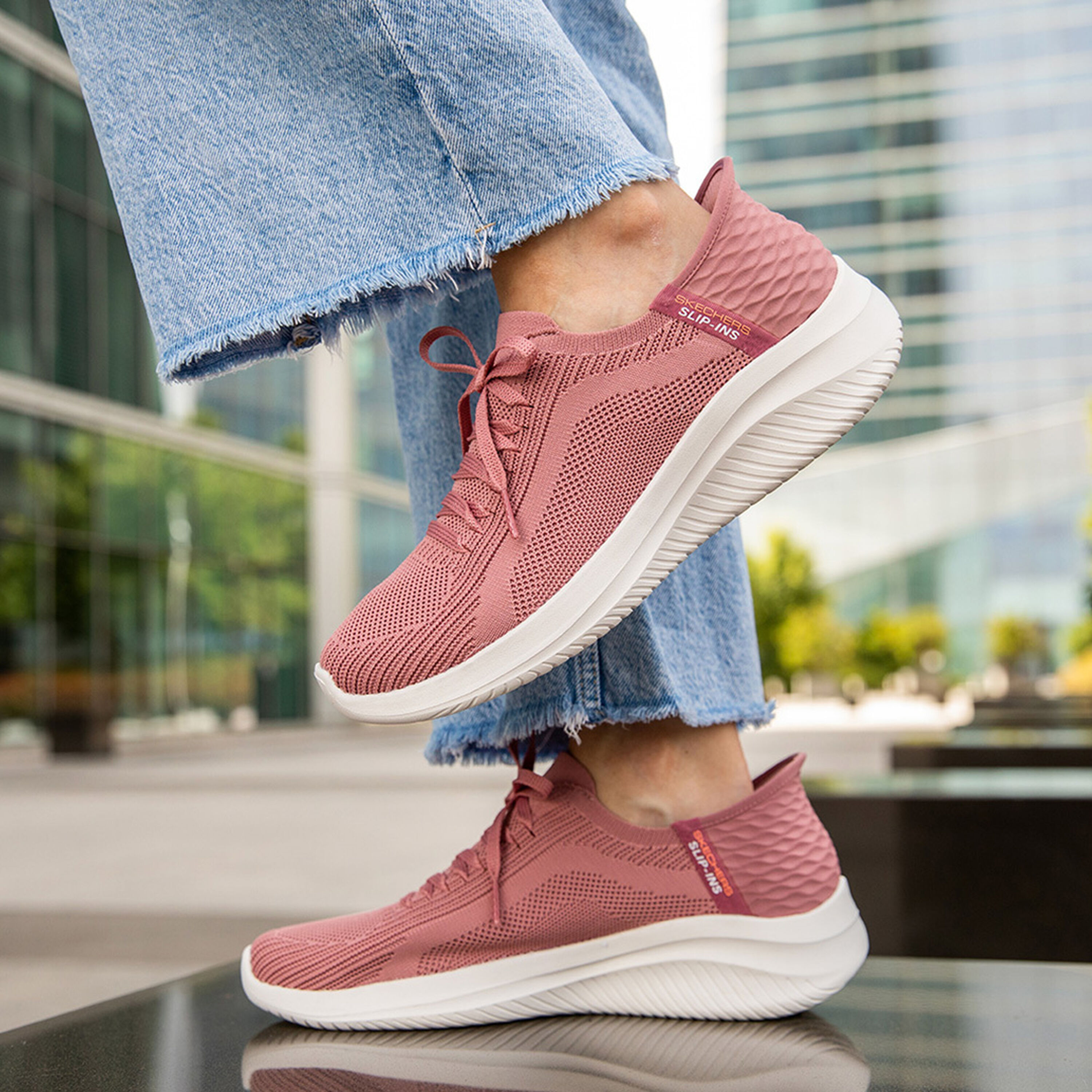 Discover Skechers Slip-ins Technology